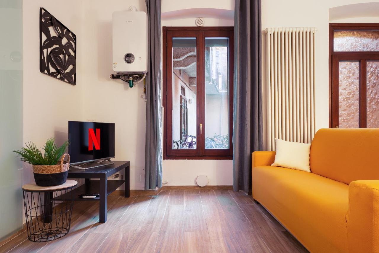 Como Centro Proprio Dietro L'Angolo Exterior foto